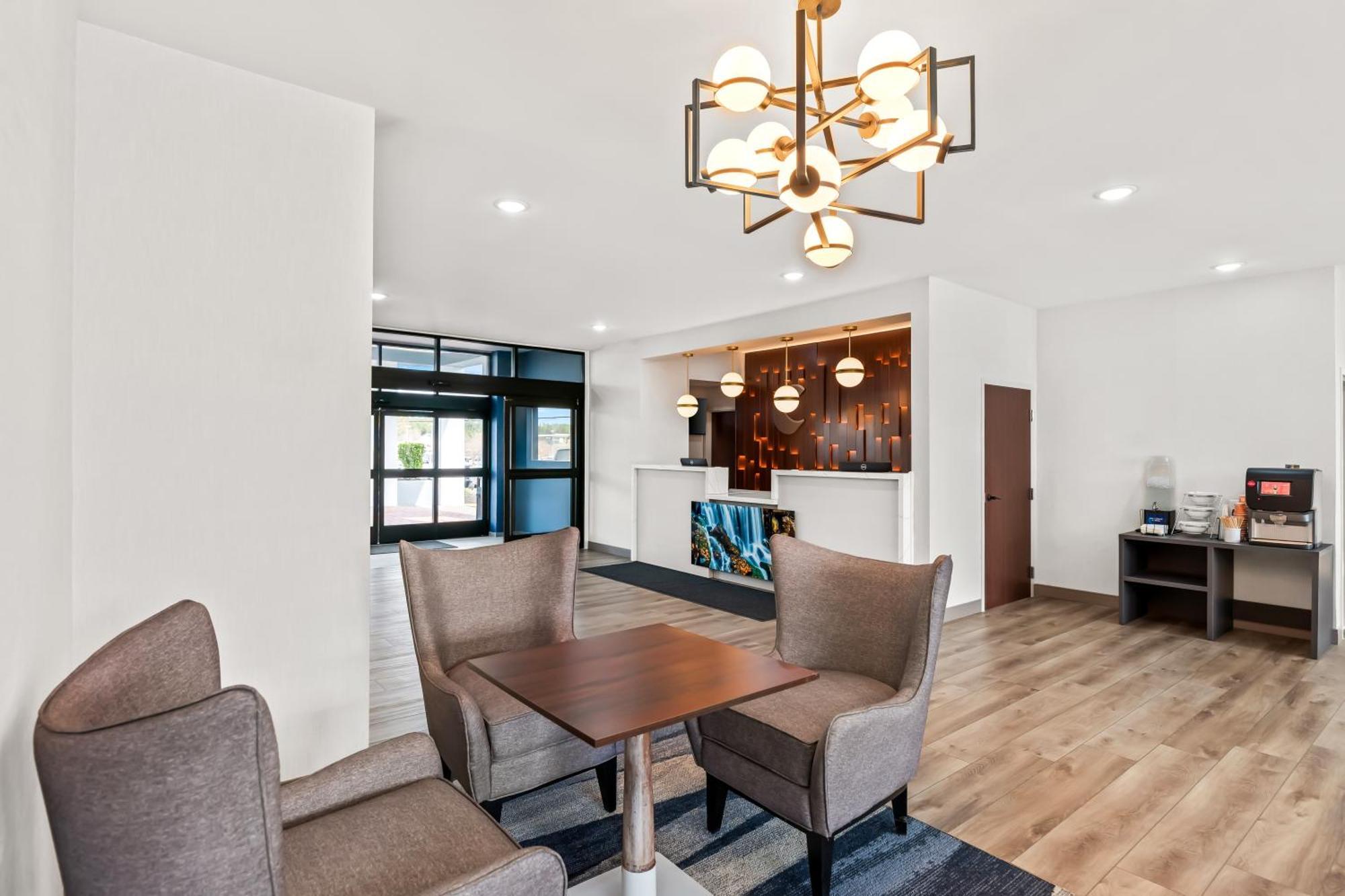 Mainstay Suites Prince George - Fort Gregg Экстерьер фото